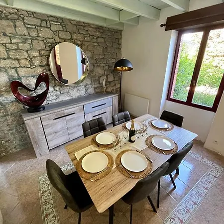 Chez Maurice - Stylish French * Cherrueix